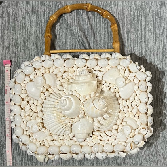 60’s Shell and Bamboo Handle Clutch - Picture 3 of 12